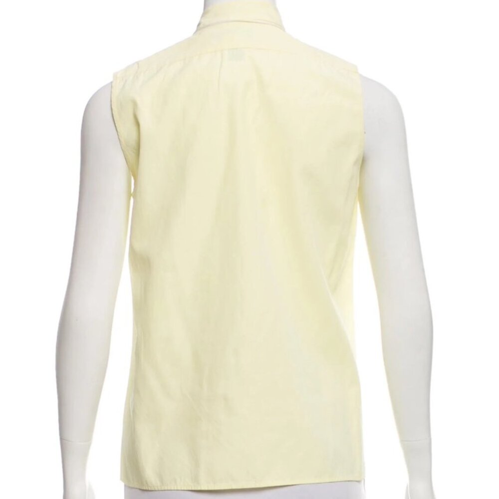 3/$150 Authentic Chloe Top - Picture 2 of 3